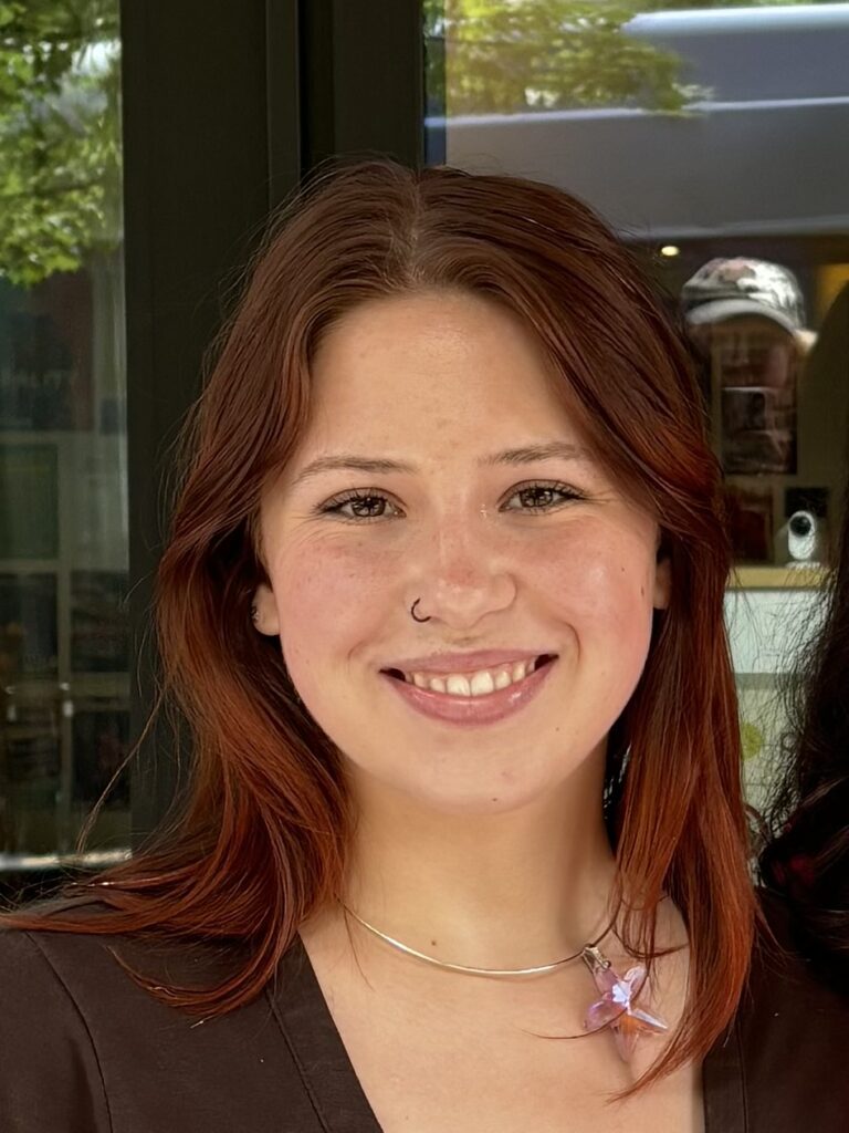 Elizabeth Repp headshot